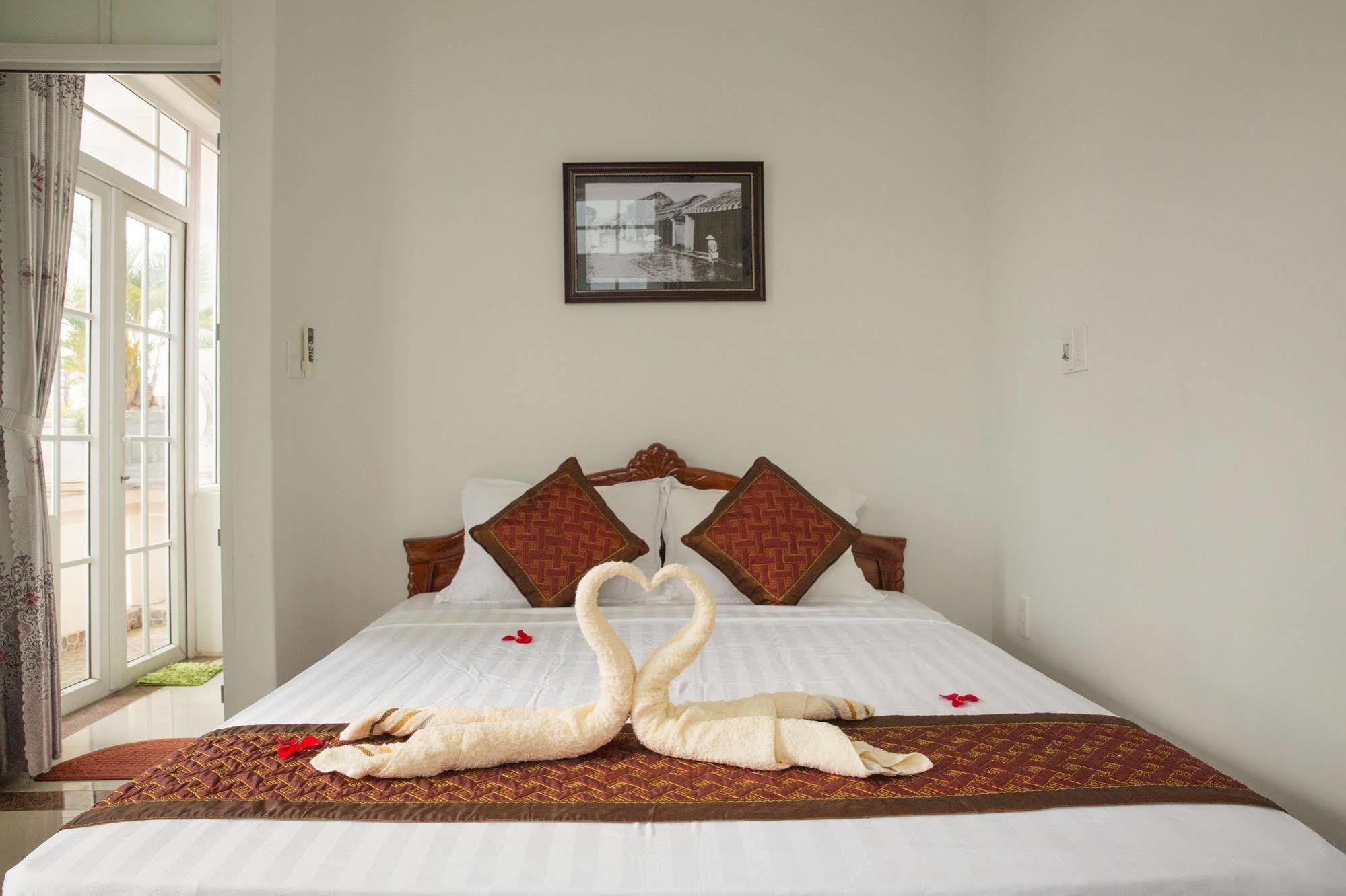 Beautiful Moon Hoi An Villa エクステリア 写真